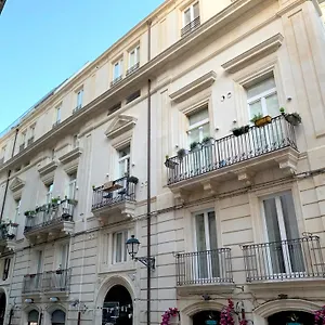 https://casa-verbavolant.sicilyhotelsitaly.net
